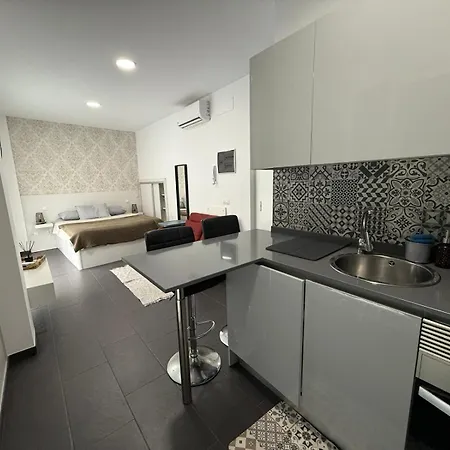 Apolo Studio: En Playa De Canteras Apartment *