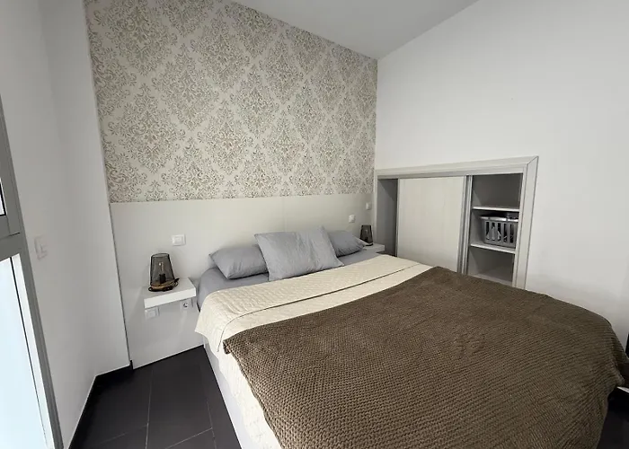 Apolo Studio: En Playa De Canteras Las Palmas de Gran Canaria